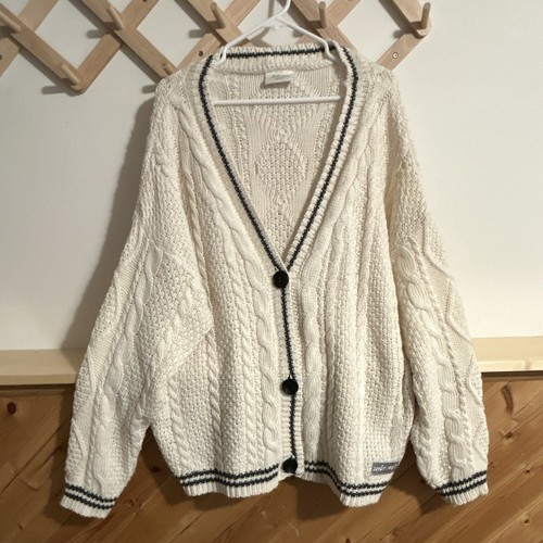 Taylor swift folklore - taylor, cardigan