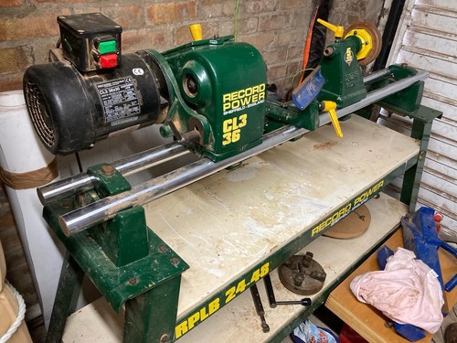 Record power cl3 wood turning