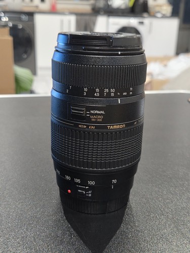 Tamron 300mm 5 - 70-300mm, f/4-5.6