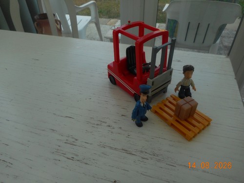 Postman pat fork - fork, truck