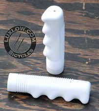 White Bike GRIPS Vintage