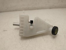 RENAULT CLIO MASTER CYLINDER