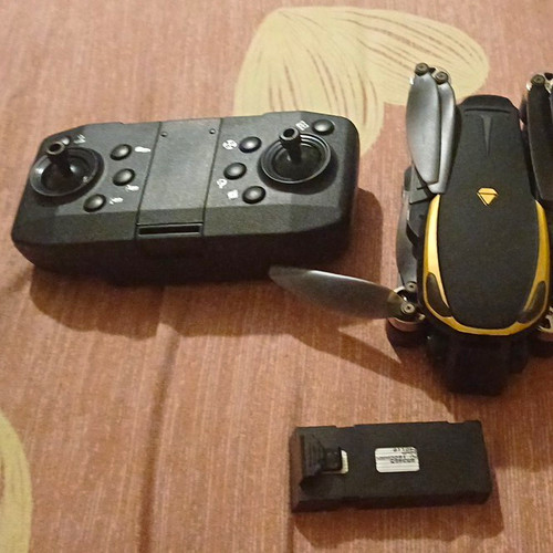 Mini foldable quadcopter - foldable,