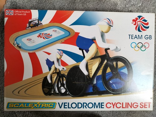 Scalextric velodrome cycling - velodrome,