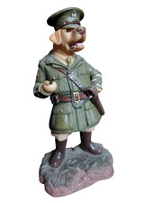 Robert Harrop DP183 YELLOW LABRADOR WORLD WAR 1 OFFICER . 
