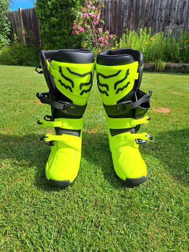 New unused fox - fox, boots