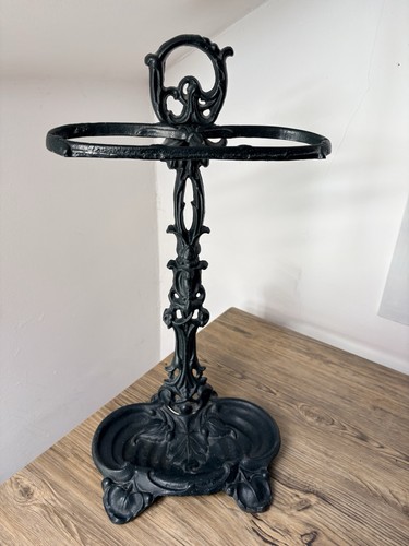 Art nouveau style cast - nouveau,