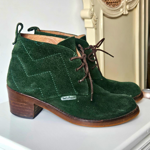 Red dead ankle - red,