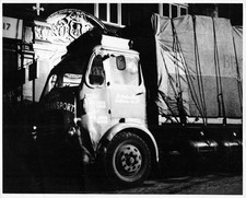 Vintage press black & white