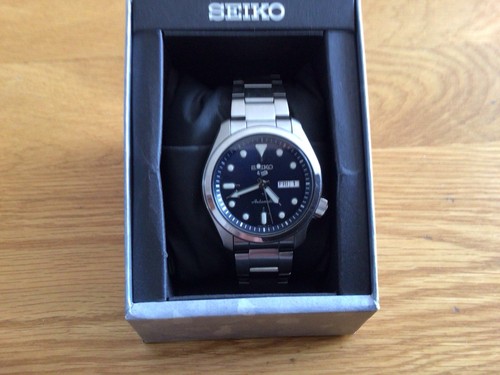 Seiko automatic wristwatch - seiko,