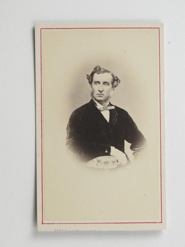 Victorian man portrait silli - man,