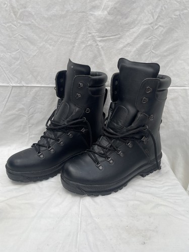 Black goretex leather boots - black,