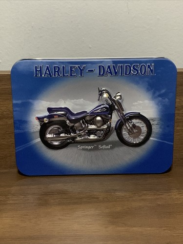 Harley davidson playing - harley-davidson,