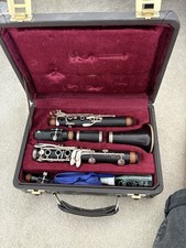 Buffet Crampon E13 BB Clarinet with Hard Case