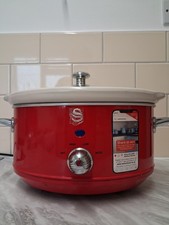Swan Retro Slow Cooker Red