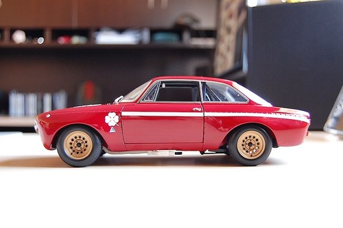 Minichamps alfa romeo gta - minichamps,