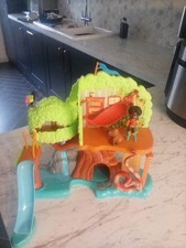 encanto antonio tree house set