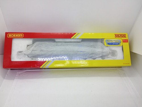 Hornby r3583tts class - hornby,