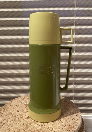 Thermos vintage 1970s - 1970s, green