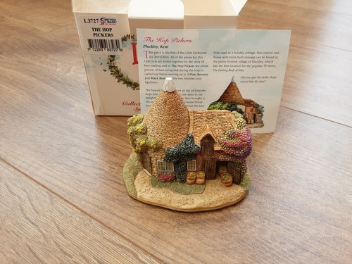 Lilliput lane the hop picker - lane,