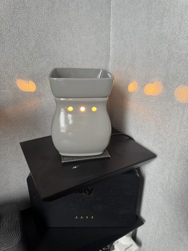 Scentsy grey gloss - grey,