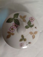 Wedgewood Wild Strawberry Bone China Trinket Dish & Lid Round