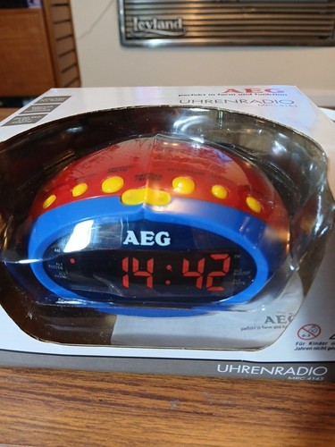 Aeg clock radio - aeg,
