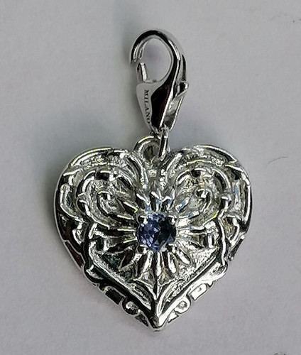 Gorgeous carats aa - gorgeous,