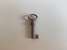 ANTIQUE HOLLOW BARREL METAL