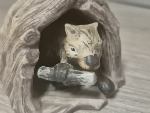 1984 woodland surprises beaver - woodland,