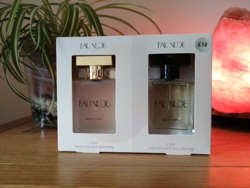 Ladies next eau - eau, nude