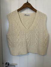 ZARA Cream Cable Knit V-Neck