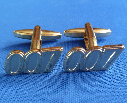 Pair james bond - pair, 007