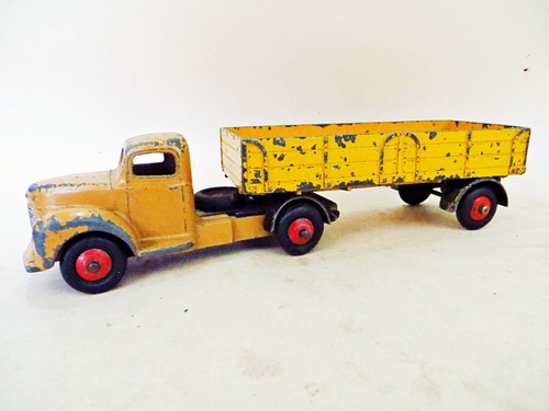 Dinky 917 commer cab - 917, &