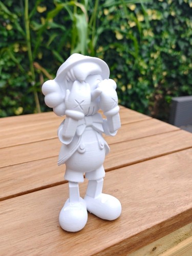 Kaws style figure 15 cm - style,