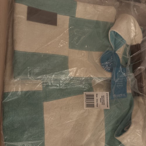 Bnwt seaspray patchwork beach - seaspray,
