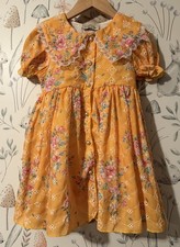 Girls Age 4-5 Years - Dolly Wears Beautiful Floral Dress