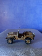 DINKY TOYS # 615 US ARMY JEEP BATTLE LINES MILITARY DIECAST MODEL 1970S PLAYWORN