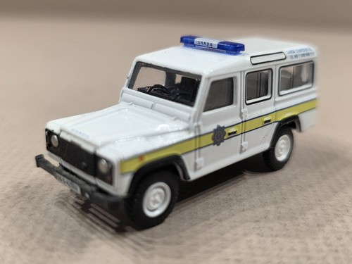 Oxford diecast land rover - 1:76,