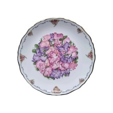 Royal Albert “Sweet Peas”