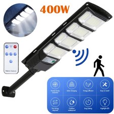 400W Solar Street Light Dusk