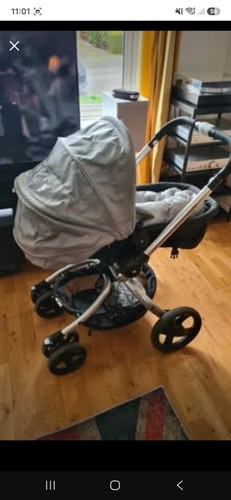 Mothercare swivel pram and
