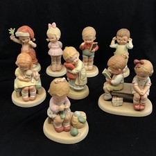 Lot of 8 Memories of Yesterday