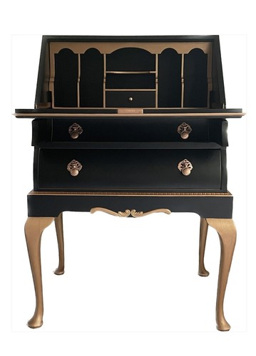 Stunning vintage queen anne - queen,
