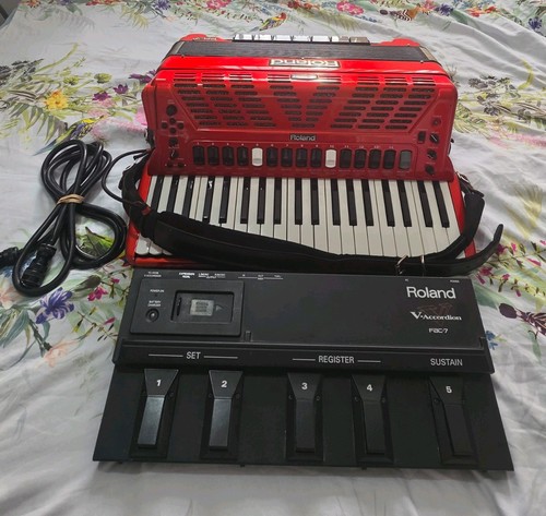 Roland 120 bass accordion - 120,