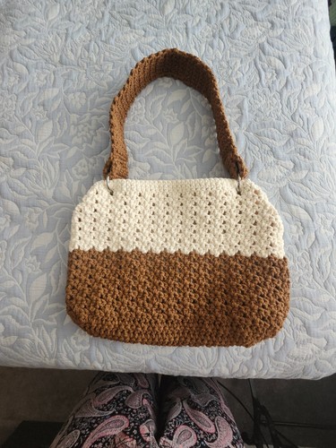 Crocheted lined hand - lined,, bags