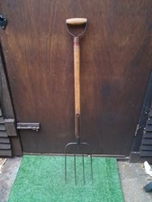 Vintage Griffin Manure Fork, Pitch Hay Muck Fork, Wooden Handle. (#234)