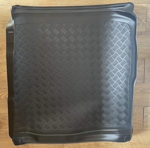 Bnib nomad car boot liner - nomad,