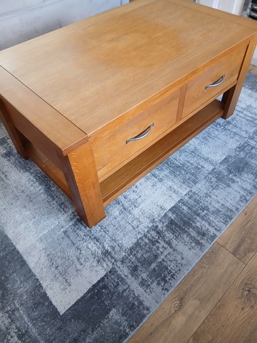 Solid oak coffee table with - oak,