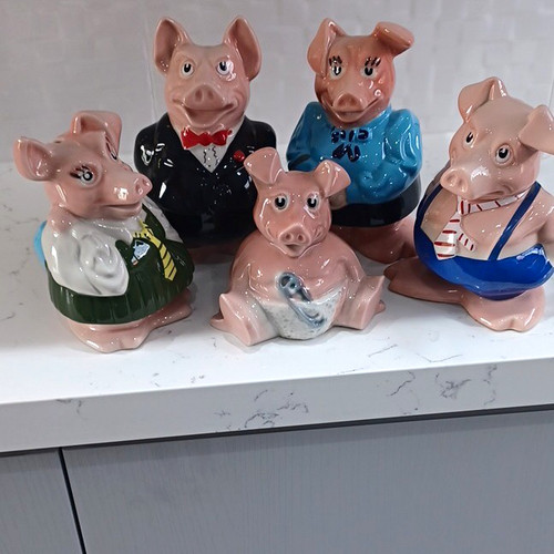 Wade england ceramic pig - wade,